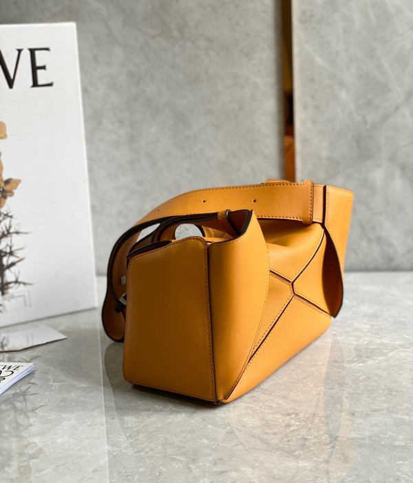 Lowee Small Puzzle Bag-24*16*10.5cm