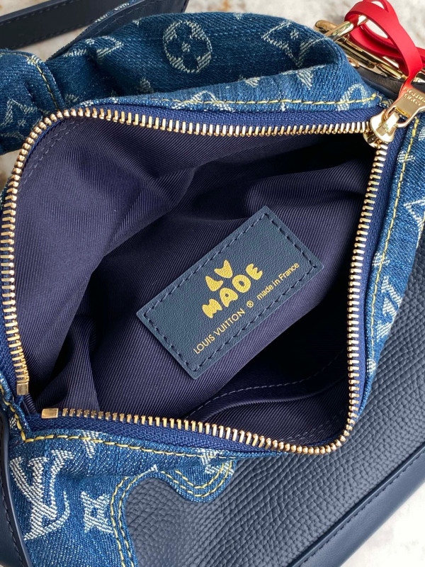 l0*is V*t0n japanese cruiser