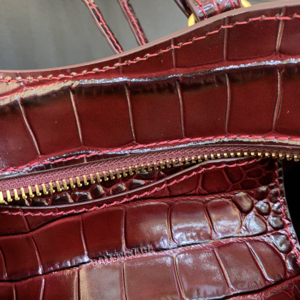 Ba*len*cia*ga neo classic mini top handle bag