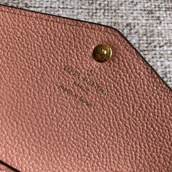 l0*is V*t0n kep pouch