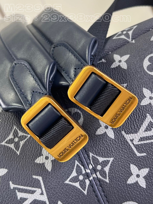 l0*is V*t0n discovery backpack pm