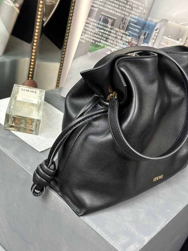 Lowee Flamenco clutch