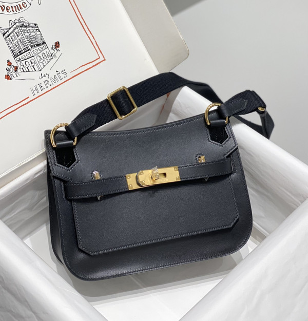 H**mes jypsiere mini bag in swift leather gris meyer