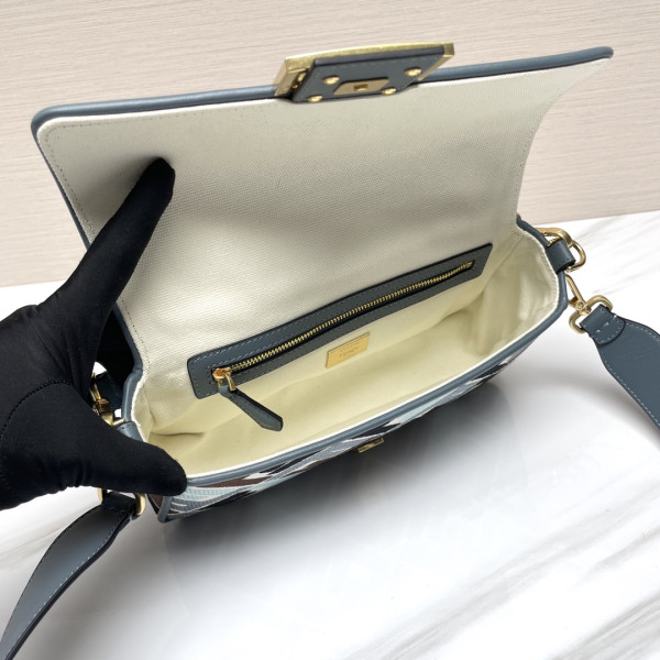 F**di baguette-27*6*14cm