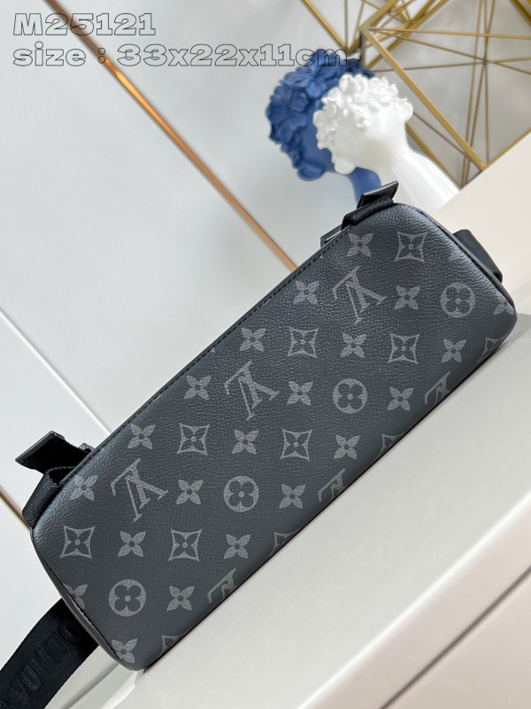 l0*is V*t0n messenger voyager pm-33*22.5*11cm