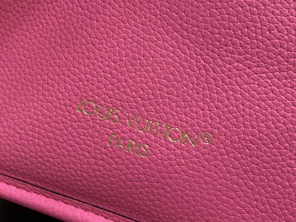 l0*is V*t0n neverfull bandoulière inside out bb