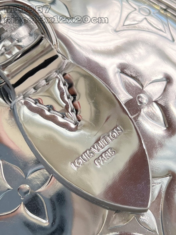 l0*is V*t0n speedy bandouliÈre 20