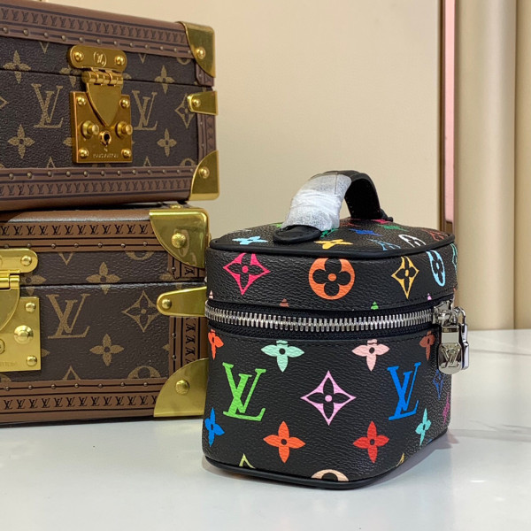 l0*is V*t0n tm nice nano