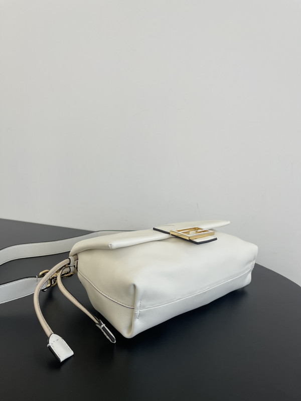 F**di mamma baguette