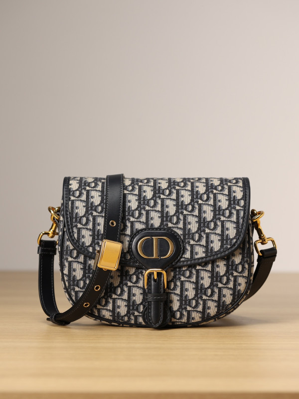 DIRO MEDIUM BOBBY BAG-22*17*6CM