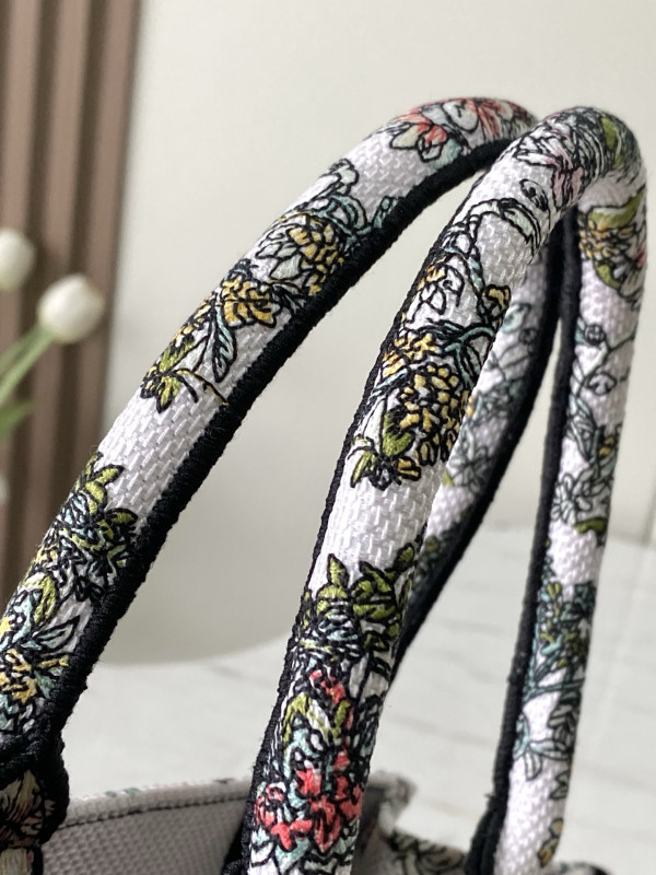 SMALL DIRO BOOK TOTE-26CM